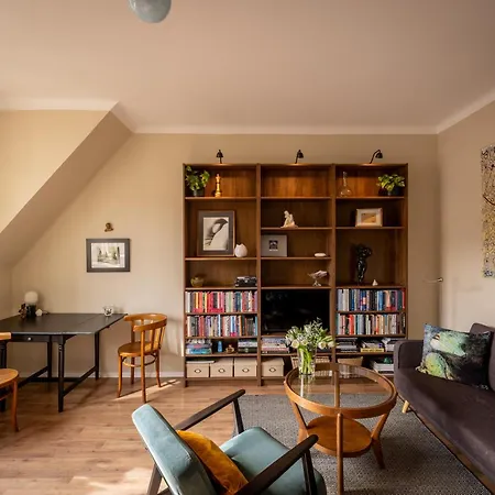 Olga's Elegant Atelier Apartament